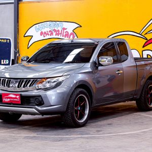 Mitsu triton Ext Cab 2.5 GLX 2015 MT