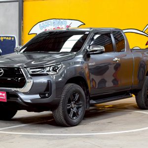 Revo Smart cab 2.4 Prer Entry  AT 2024