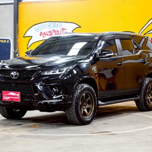 Toyata Fortuner 2.4 V 2017 AT