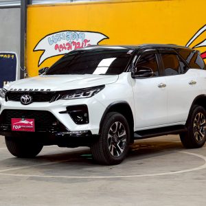 Toyata Fortuner 2.4 V AT 2023